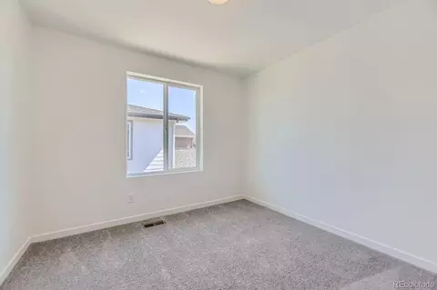 540 Aspen Ave, Bennett, CO 80102 photo 8