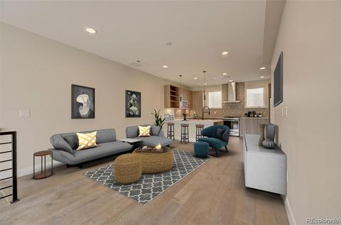 2629 Downing St, Denver, CO 80205 photo 1
