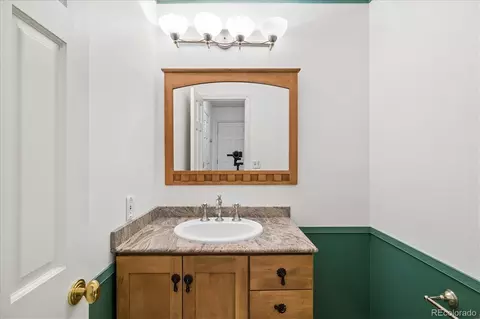 Bath - 16575 E Prentice Ave, Centennial, CO 80015 photo 1 of 6