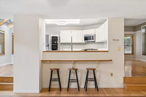 Kitchen - 16575 E Prentice Ave, Centennial, CO 80015 photo 4 of 4