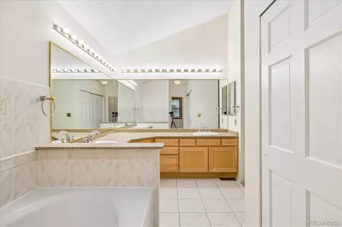 Bath - 16575 E Prentice Ave, Centennial, CO 80015 photo 3 of 6