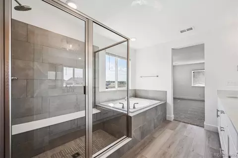 Bath - 7066 E 126th Pl, Thornton, CO 80602 photo 4 of 4