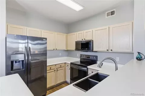 8500 E Jefferson Ave #10E, Denver, CO 80237 photo 8