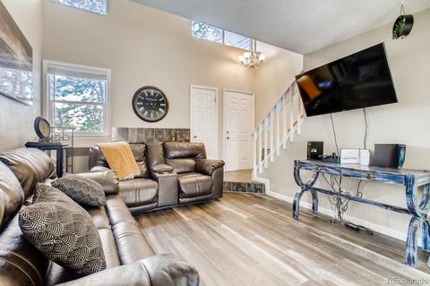 11576 E Bayaud Dr, Aurora, CO 80012 photo 3