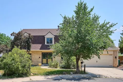 292 S Salem Ct, Aurora, CO 80012