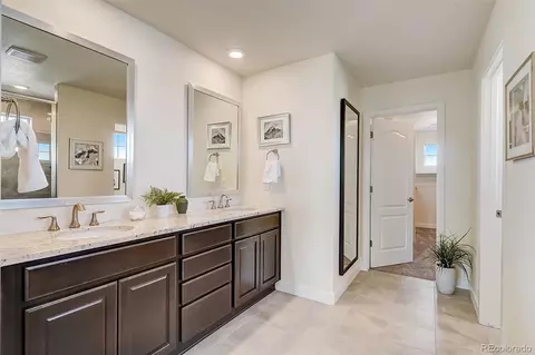 Bath - 9601 Eldora St, Arvada, CO 80007 photo 2 of 6