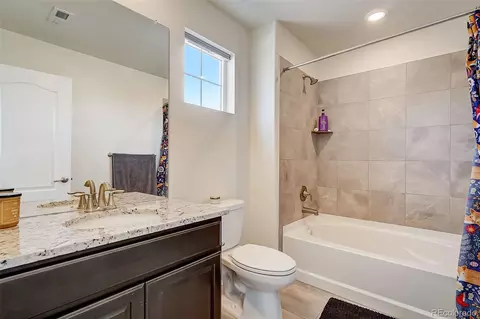 Bath - 9601 Eldora St, Arvada, CO 80007 photo 6 of 6