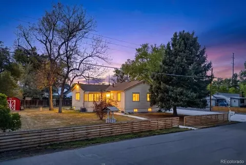 961 Kendall St, Lakewood, CO 80214