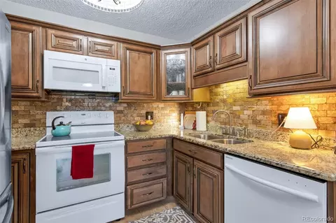 3144 S Wheeling Way #301, Aurora, CO 80014