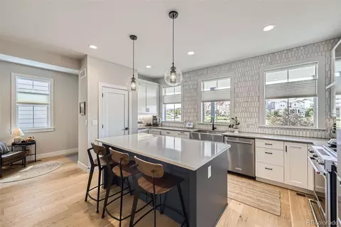 21261 E 60th Ave, Aurora, CO 80019 photo 5