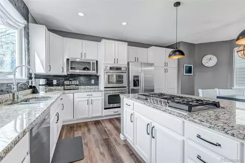 Kitchen - 25150 E Ottawa Dr, Aurora, CO 80016 photo 4 of 4