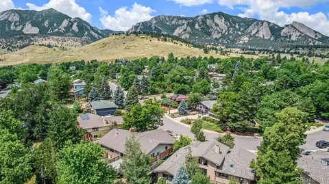 2275 Hillsdale Cir, Boulder, CO 80305