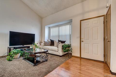 4934 Eagle St, Denver, CO 80239 photo 5