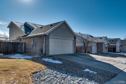 4934 Eagle St, Denver, CO 80239 photo 3