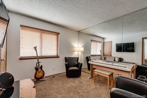 4934 Eagle St, Denver, CO 80239 photo 11