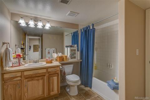 22115 Euclid Dr, Aurora, CO 80016 photo 18