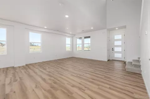 2632 E 103rd Ave, Thornton, CO 80229 photo 6