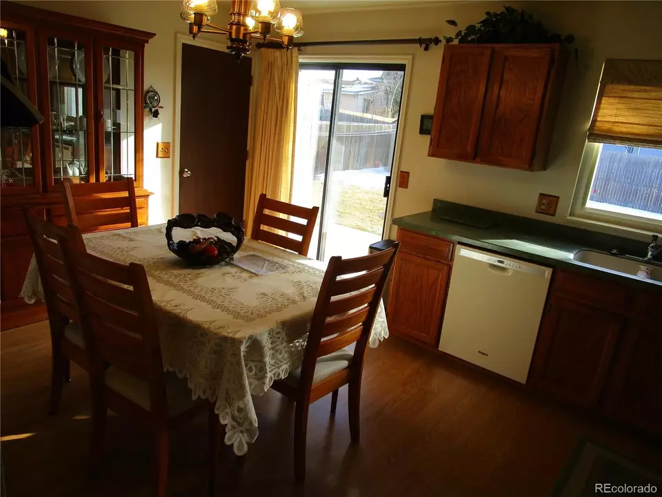  1477 S Lewiston St, Aurora, CO 80017 photo 5