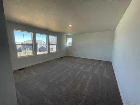 22057 E 39th Pl, Aurora, CO 80019 photo 14