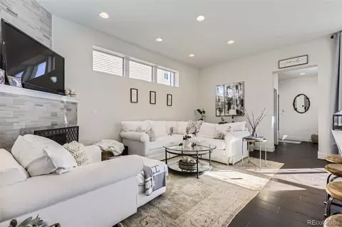 2572 Iola St, Aurora, CO 80010 photo 12
