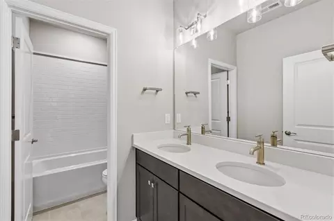 Bath - 24362 E Atlantic Dr, Aurora, CO 80016 photo 4 of 5