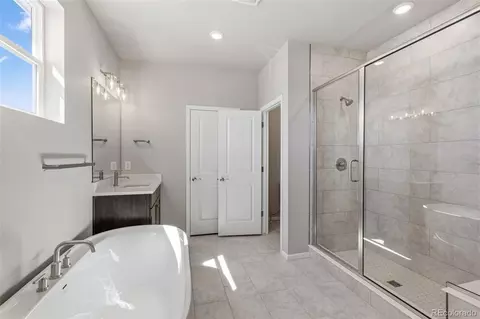 Bath - 24362 E Atlantic Dr, Aurora, CO 80016 photo 1 of 5