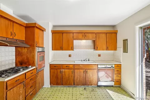 Kitchen - 6348 Ingalls St, Arvada, CO 80003 photo 3 of 4