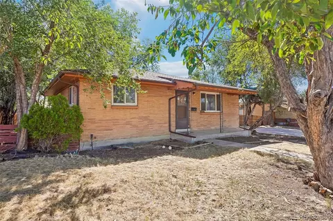 Exterior - 6348 Ingalls St, Arvada, CO 80003 photo 2 of 12