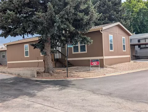 2 Danny St, Castle Rock, CO 80109