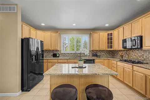 Kitchen - 7318 S Millbrook St, Aurora, CO 80016 photo 3 of 5