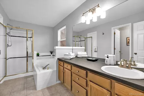 Bath - 10183 Grove Loop #E, Westminster, CO 80031 photo 1 of 2