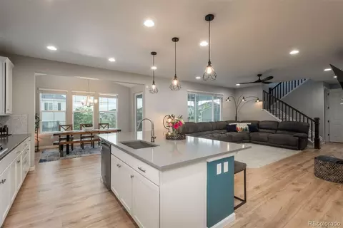 27645 E Geddes Pl, Aurora, CO 80016 photo 4