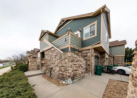 5650 S Algonquian Way #E, Aurora, CO 80016