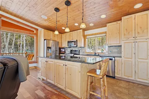 Kitchen - 8790 S Warhawk Rd, Conifer, CO 80433 photo 2 of 5