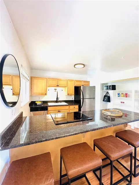 8150 E Linvale Pl, Denver, CO 80231 photo 6