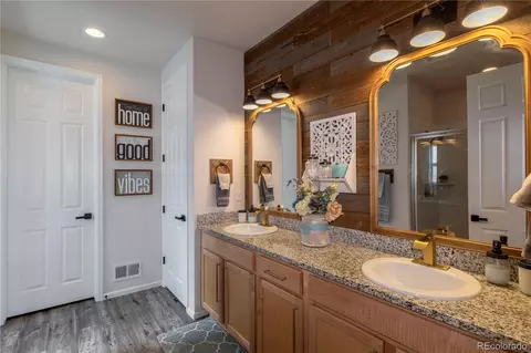 27851 E 9th Dr, Aurora, CO 80018 photo 18