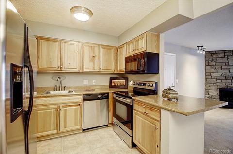337 Wright St #101, Lakewood, CO 80228 photo 12