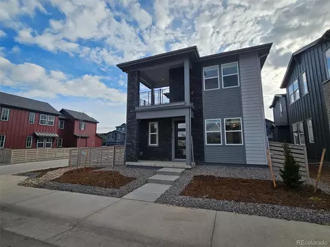 8712 Hotchkiss St, Littleton, CO 80125