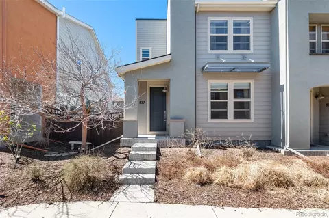 527 S Vance Ct, Lakewood, CO 80226