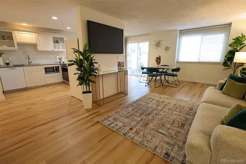 2840 S Kenton Ct, Aurora, CO 80014