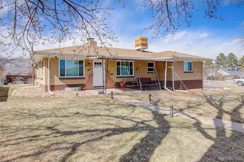 855 Nile Ct, Golden, CO 80401