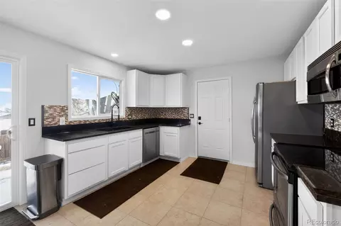 2546 E 99th Ave, Thornton, CO 80229 photo 6
