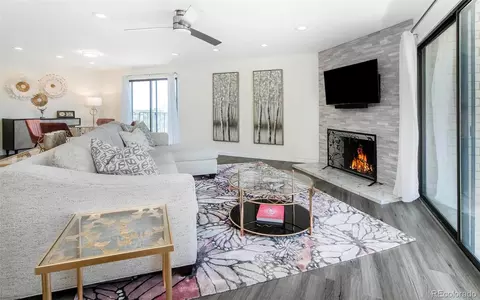 800 Pearl St #1010, Denver, CO 80203
