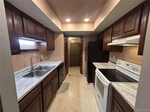 3550 S Harlan St #187, Denver, CO 80235