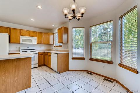 1365 E 135th Ave, Thornton, CO 80241 photo 8