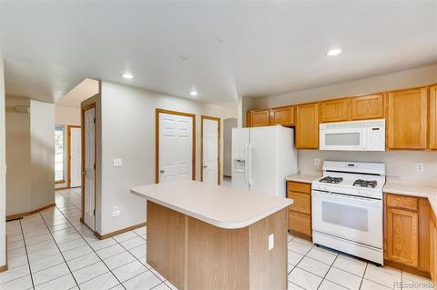 1365 E 135th Ave, Thornton, CO 80241 photo 7