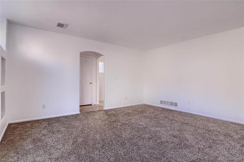 19639 E 40th Ave, Denver, CO 80249 photo 9