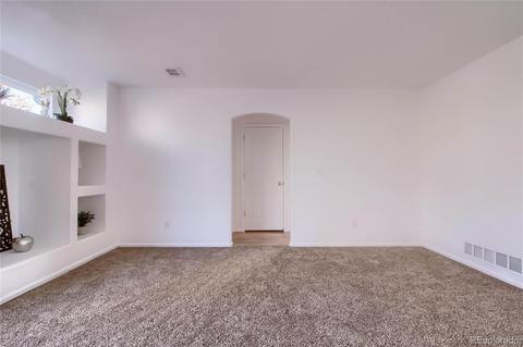 19639 E 40th Ave, Denver, CO 80249 photo 10