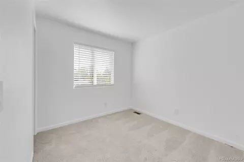 14420 E 47th Dr, Denver, CO 80239 photo 2