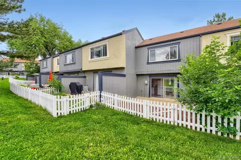 Exterior - 790 W Moorhead Cir #E, Boulder, CO 80305 photo 6 of 9